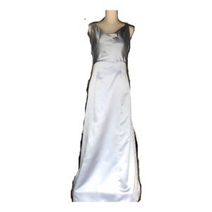 Vera Wang Long Formal Dress Wedding Size 12 Blue.